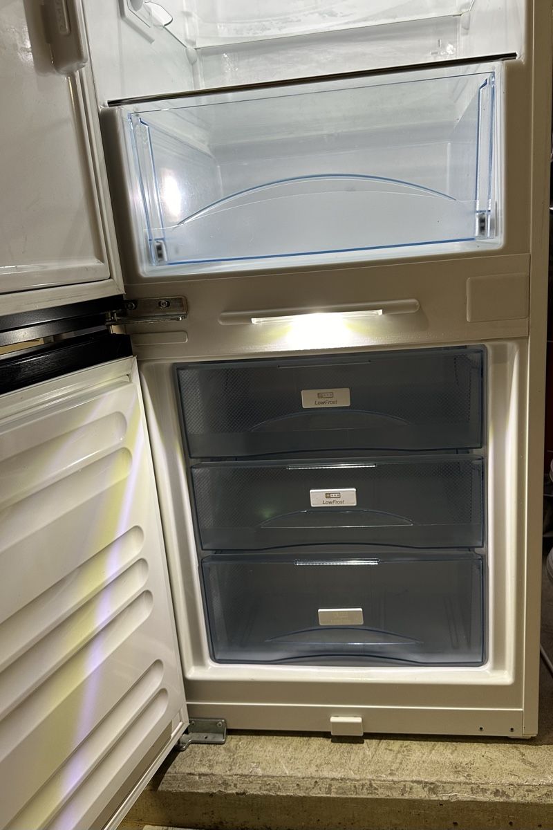 Frigoriferi: Electrolux Kühl-Gefrierkombination – Usato da Biel/Bienne venduto da kra_s8rv 2