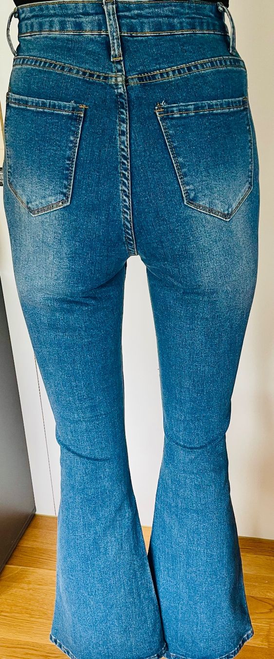 Jeans: Jeans Schlaghosen - Gr. S – Nuovo (secondo la descrizione) da Gränichen venduto da RetoLexi 1