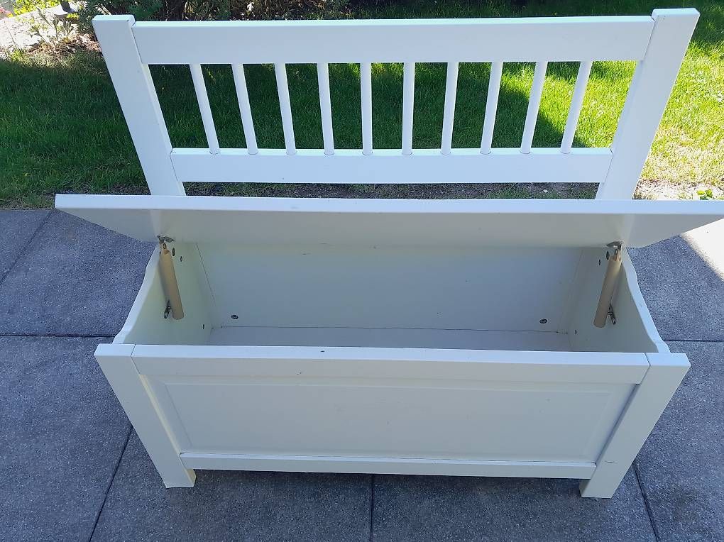 Panchine: Kinder-Sitzbank mit Stauraum – Usato da Grellingen venduto da pel_vf8z