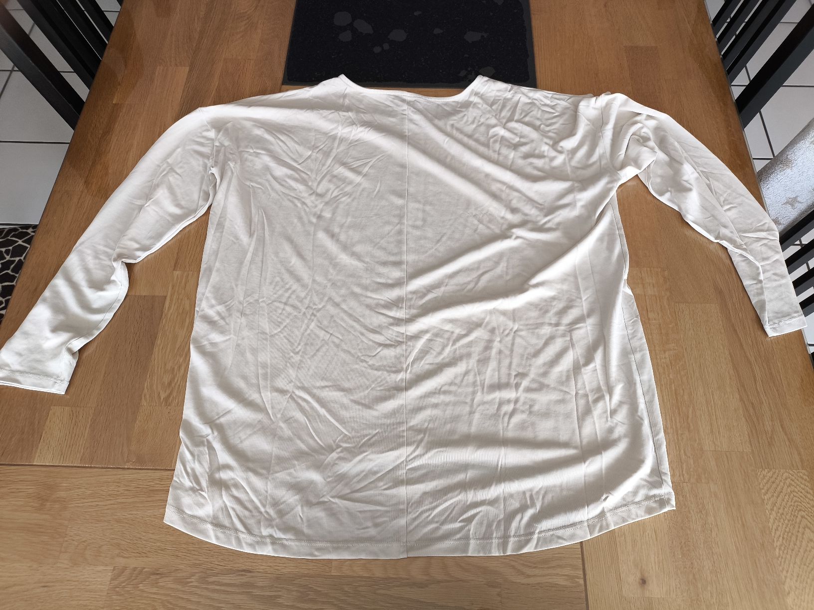 Only T-shirt: Shirt Gr.L ONLY – Usato da Burgdorf venduto da Ropajesi 6