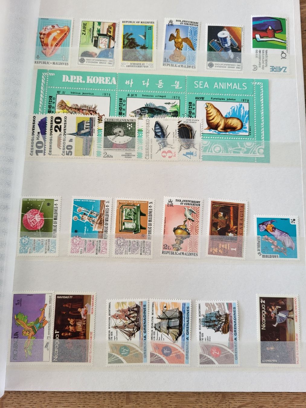 Album: Briefmarken Ringbüchlein versch. ausländische Marken – Usato da Sargans venduto da Macla4 2
