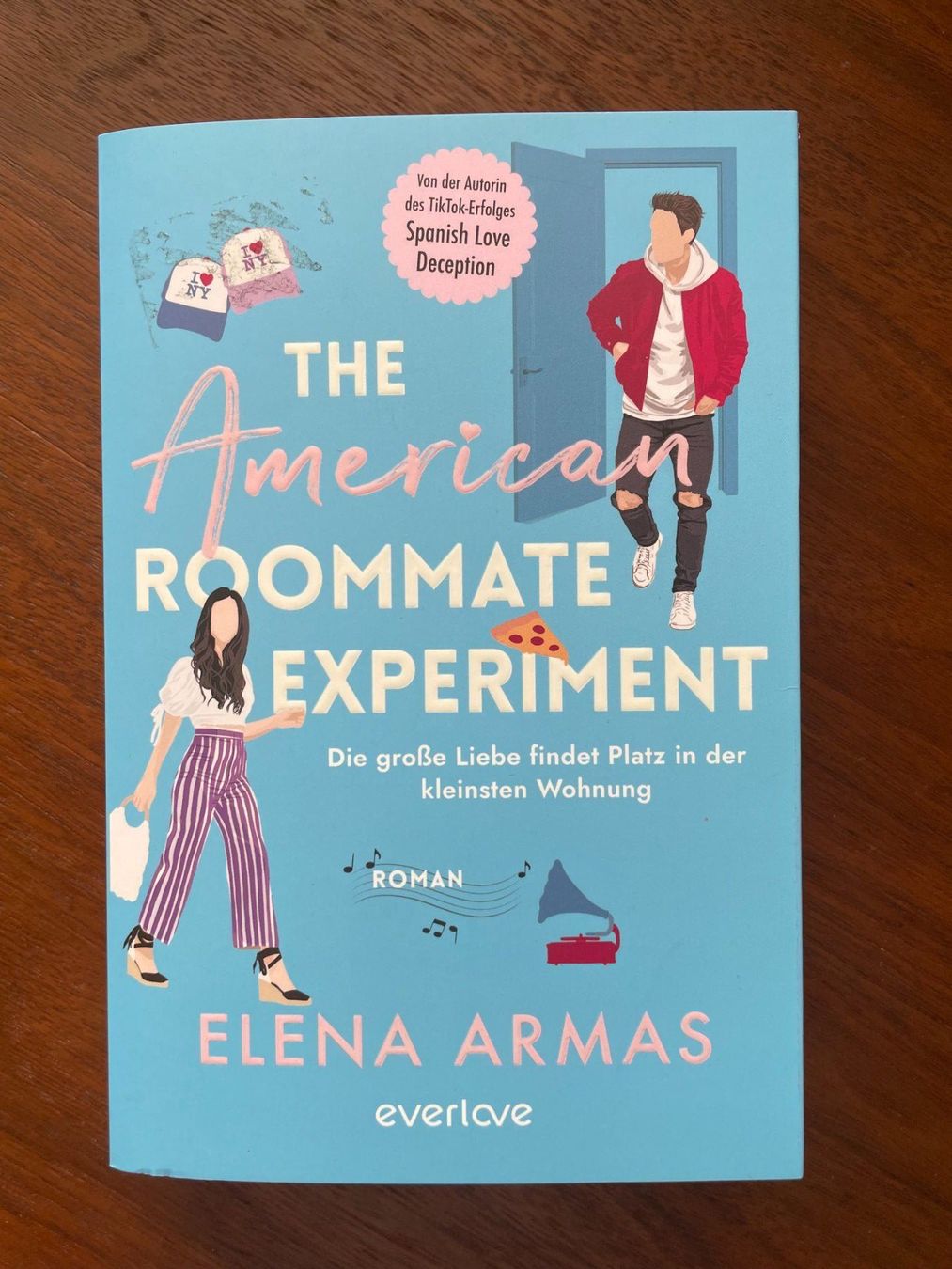 Libri: The American Roommate Experience – Usato da Buochs venduto da Baerti07