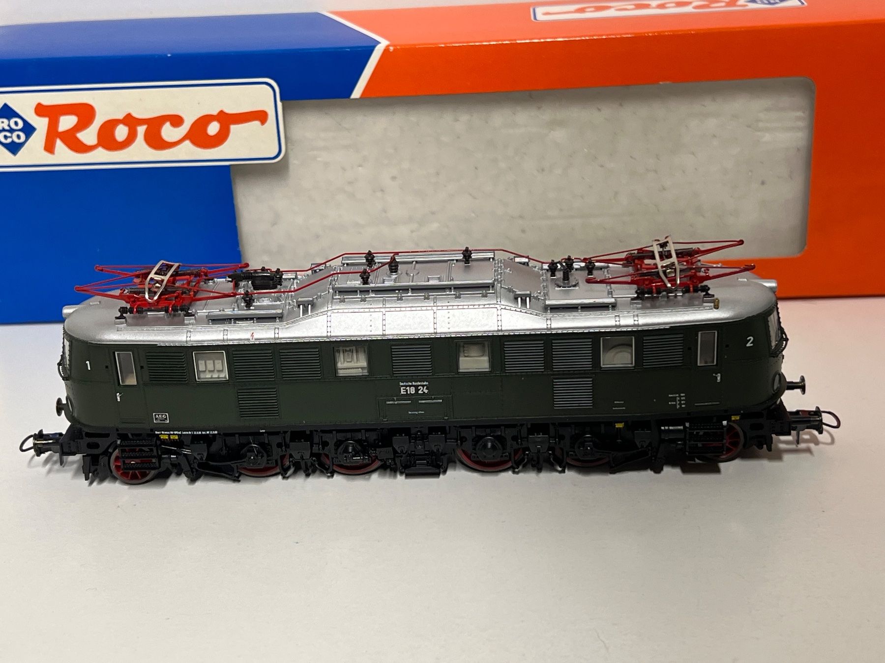 Roco Modellini di ferrovie: Roco 43661 DB  BR 118 H0 DC Analog – Nuovo (secondo la descrizione) da Geroldswil venduto da TopTrain54 2