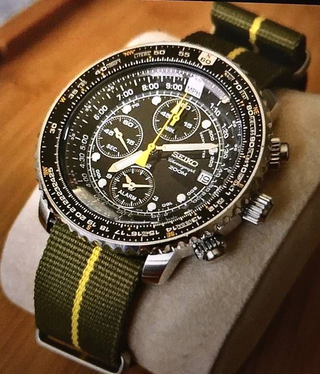 Uhren: Seiko Pilot Chronograph Navitimer – Gebraucht aus Zürich von Vlaser 1