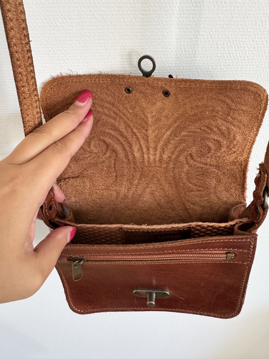 Borse da donna: Ledertasche – Nuovo (secondo la descrizione) da St. Gallen venduto da nikolasbong 2