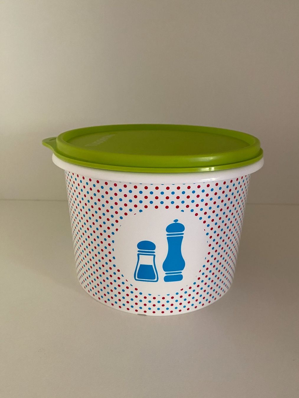 Tupperware Recipients et similaires: Tupperware - Vorratsbehälter – Neuf (Voir description) à Kaufdorf par bambulka22
