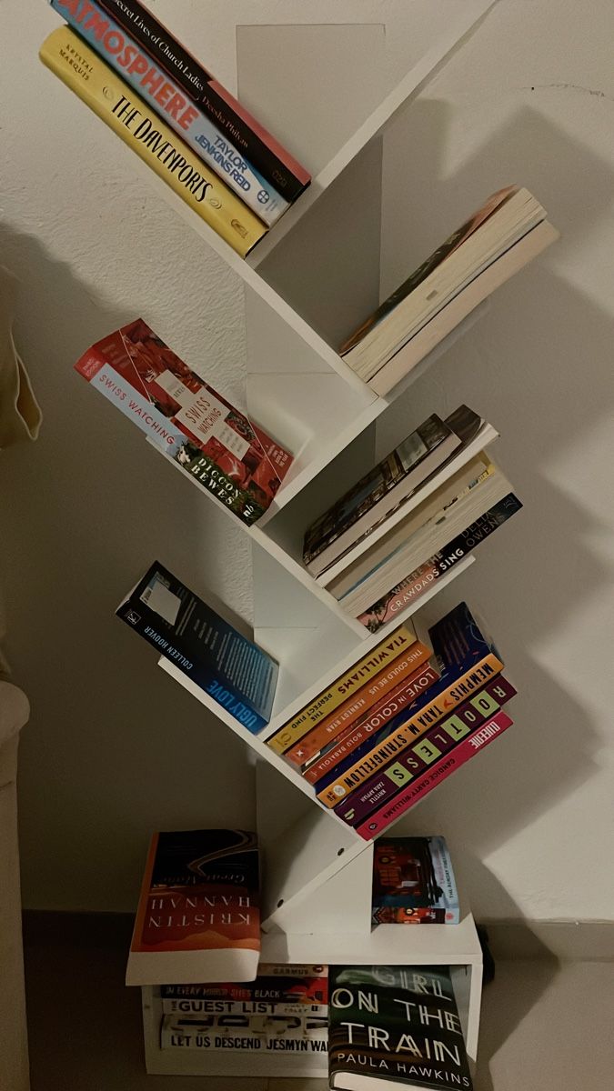 Regale: Zigzag bookshelf white wood – Gebraucht aus Rotkreuz von car_cg6m