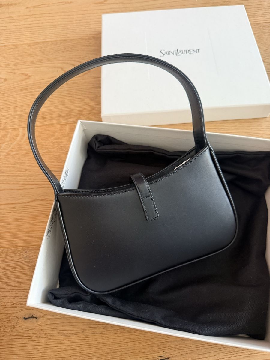 Saint Laurent Sacs femmes: 100% ORIGINAL SAINT LAURENT LE 5 A 7 MINI BAG – Neuf (Voir description) à Küssnacht am Rigi par Grittibaenz 4