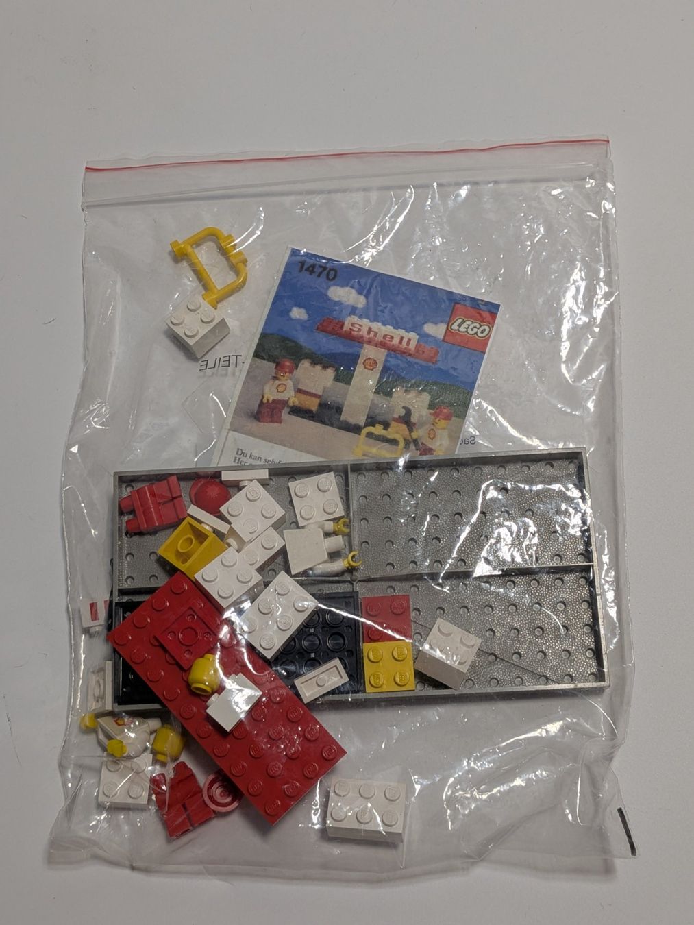 Lego Spielzeuge: Lego 1470 Shell Station – Gebraucht aus Künten von Dfog