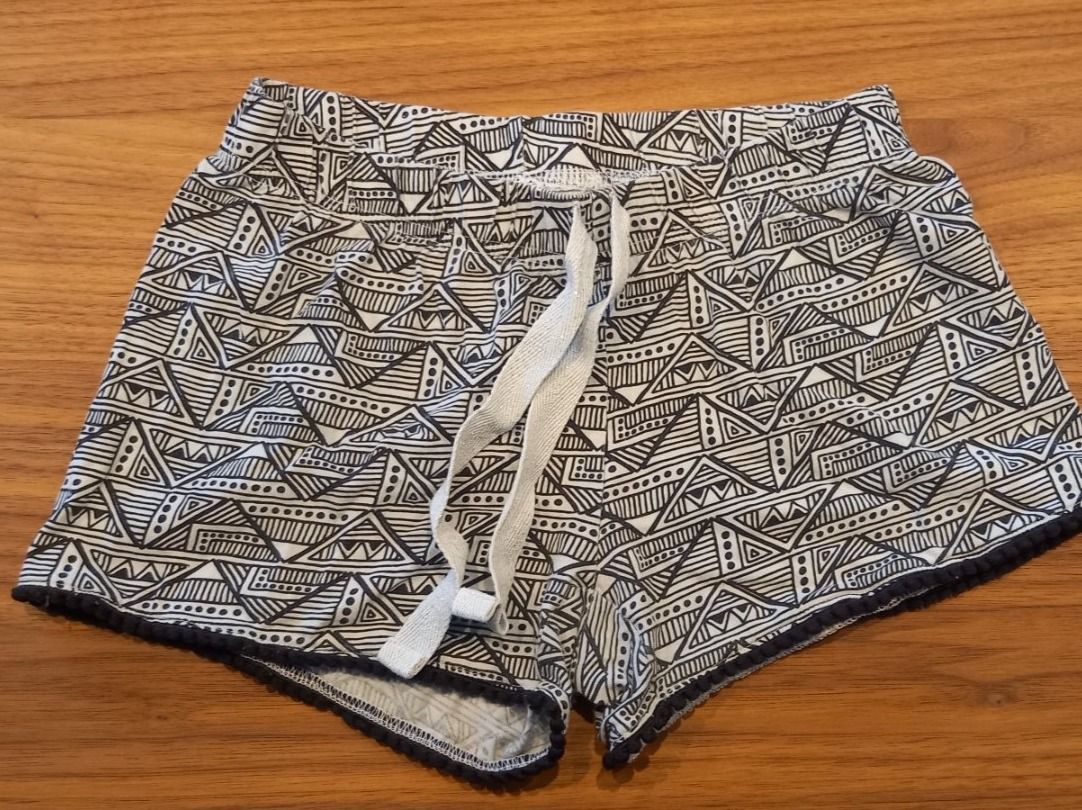 Pantaloni: Shorts Gr. XS – Usato da St. Pantaleon venduto da whity75