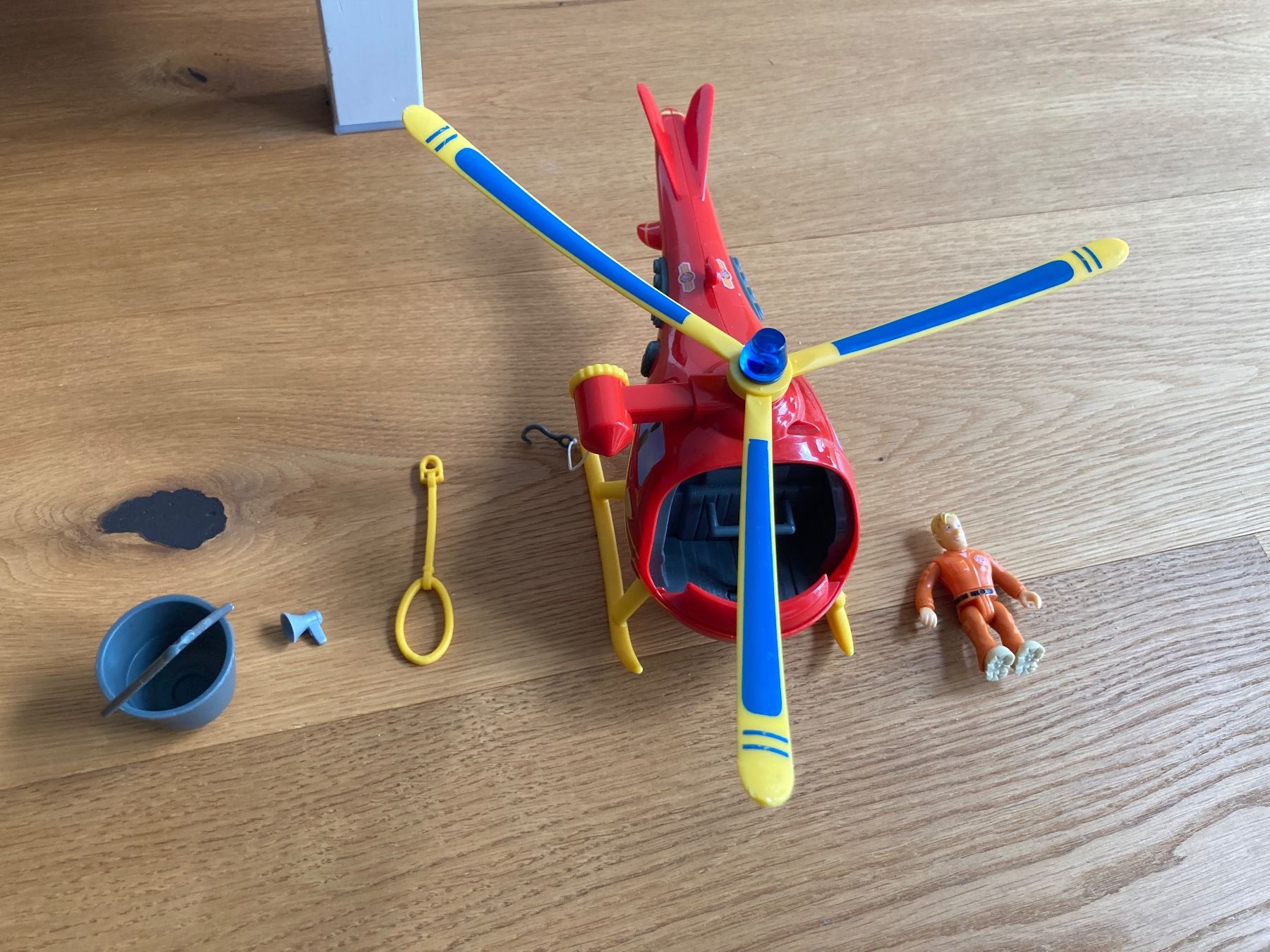 Giocattoli: Sam Hubschrauber Wallaby mit Figur – Usato da Bülach venduto da Stellina72 2