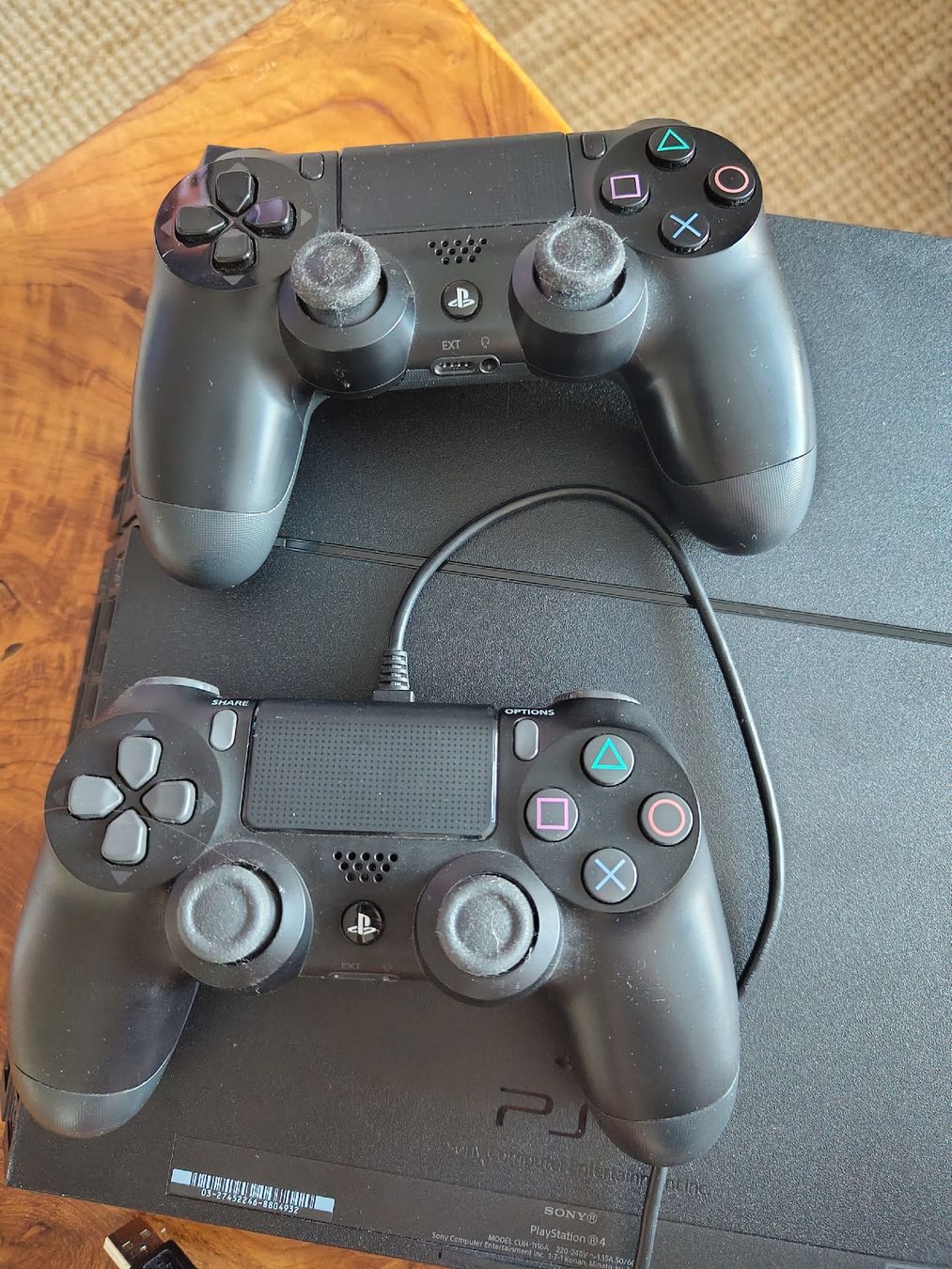 Sony Konsolen: PS4 Defekt – Defekt aus Olten von n.o.minimalism 1