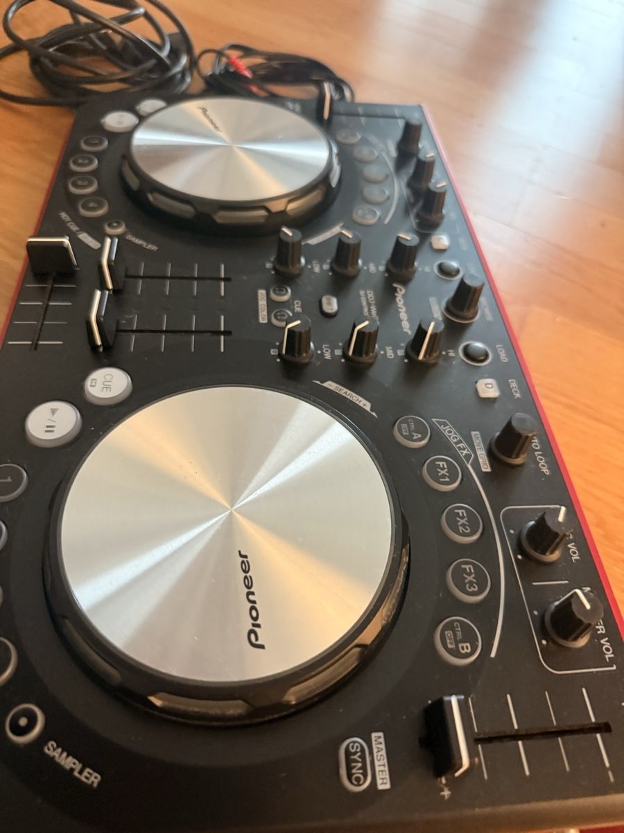 Pioneer Console di mixaggio: Pioneer DJ Controller – Usato da Pfäffikon ZH venduto da EliasFel 2