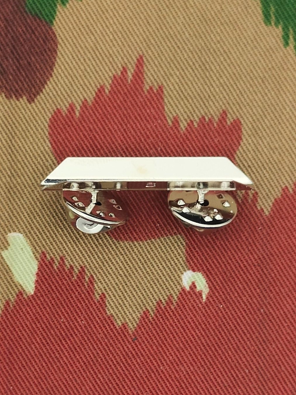 Schweizer Armee Plaketten & Abzeichen: Schiene für 1 Ribbon – Gebraucht aus Bauma von SwissMilitaria