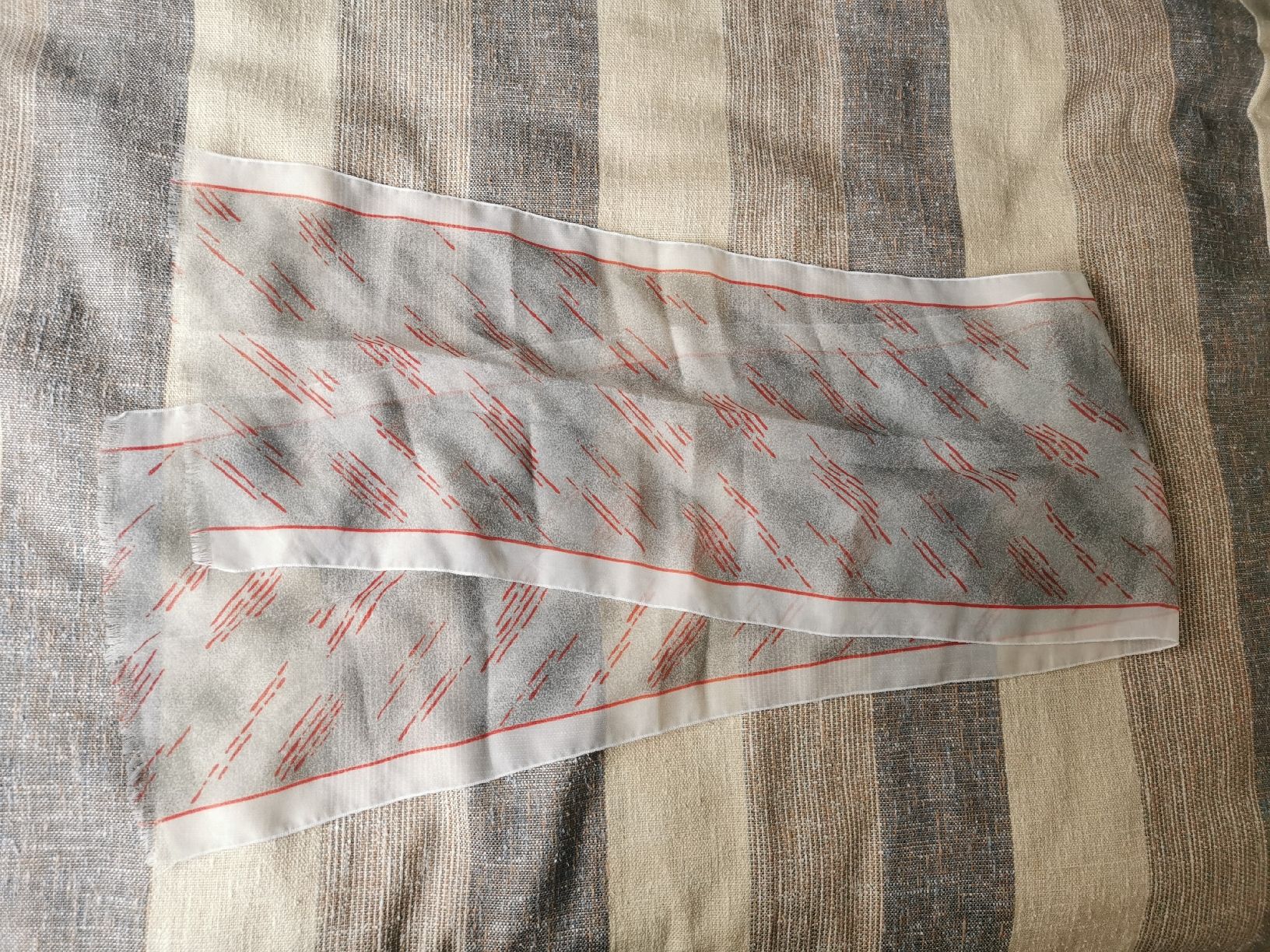 Foulard & Sciarpe: Schal – Nuovo (secondo la descrizione) da Ostermundigen venduto da AlwaysHaveFun90