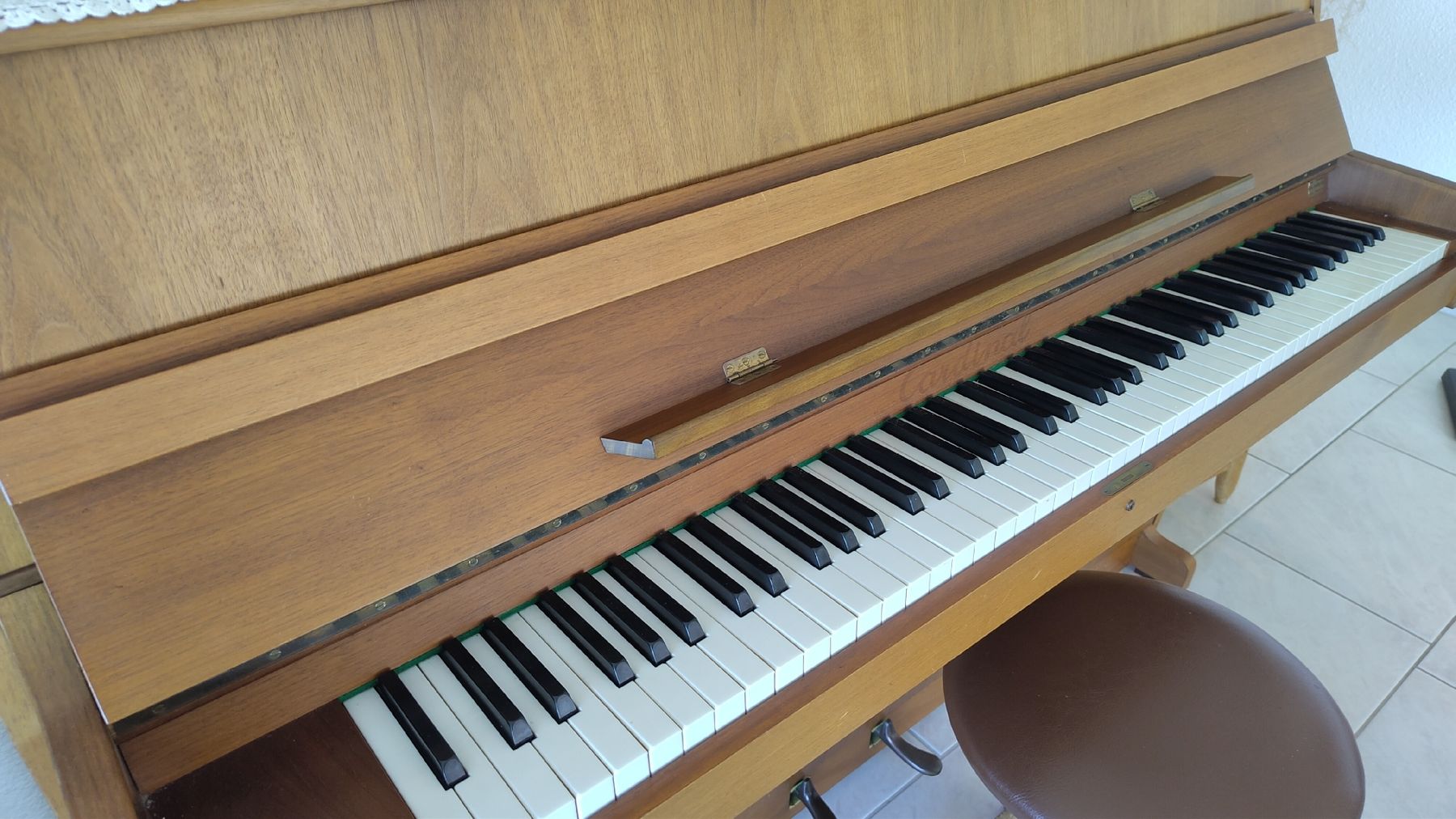 Musikinstrumente: Klavier – Gebraucht aus Zufikon von DidierP. 1