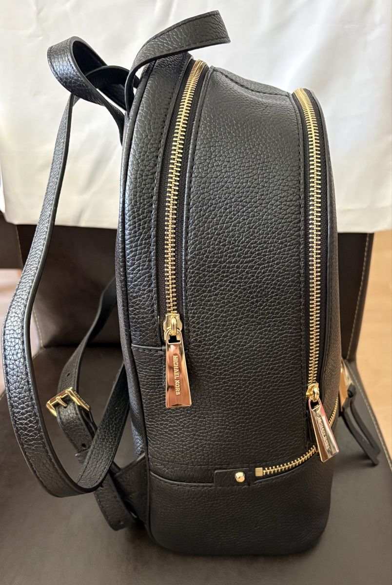 Michael Kors Zaini: Wunderschöner Rucksack von Michael Kors – Nuovo (secondo la descrizione) da Brütten venduto da gisela777 5