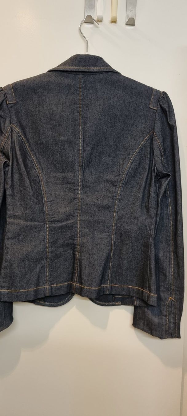 Only Giacche: Jeans Jacke Gr. 38 – Nuovo (secondo la descrizione) da geroldswil venduto da Gumball1 3