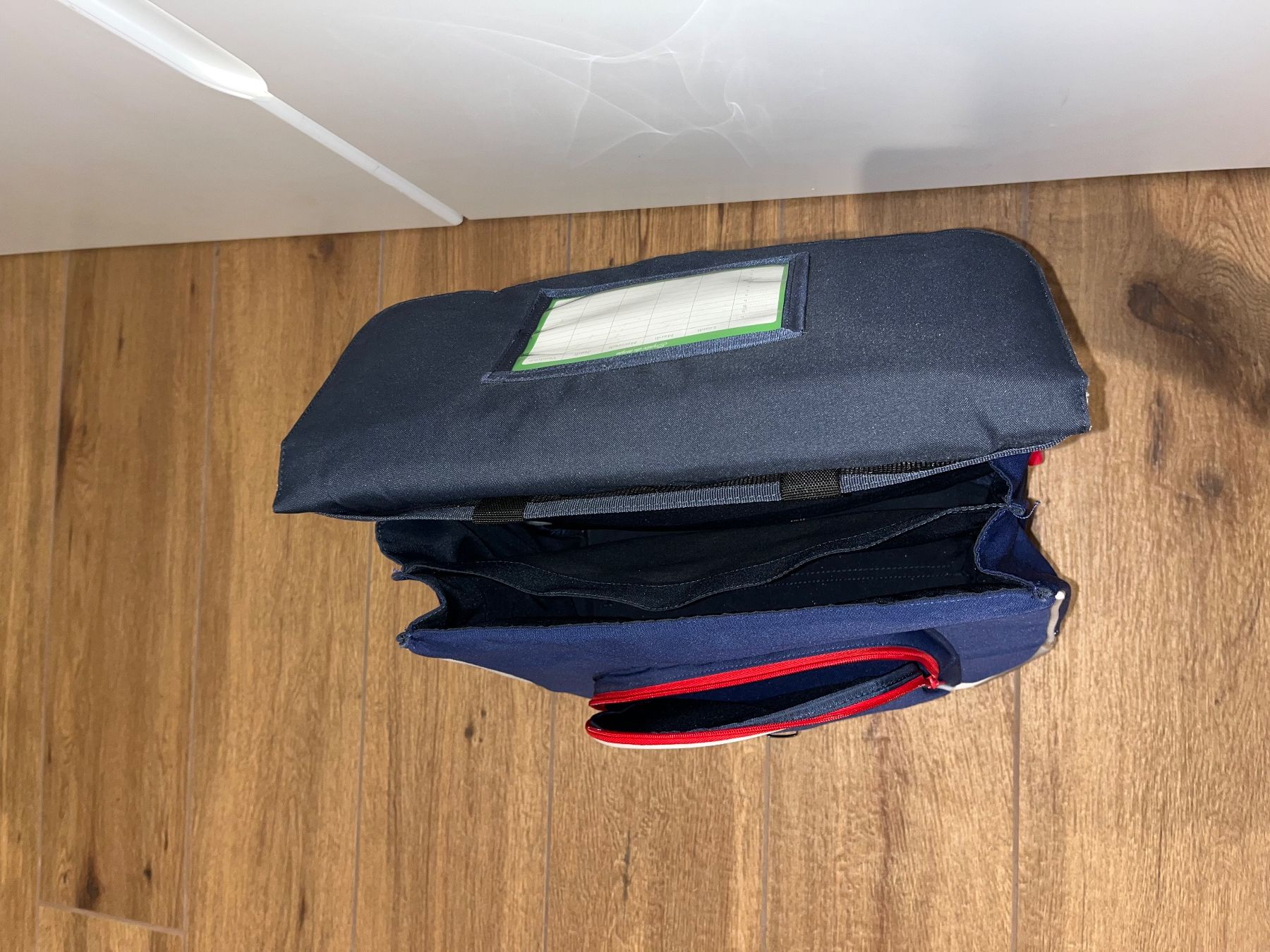 Borse & Zaini: cartable & trolley roulettes: TANN'S – Usato da Givrins venduto da Nicolux01 7