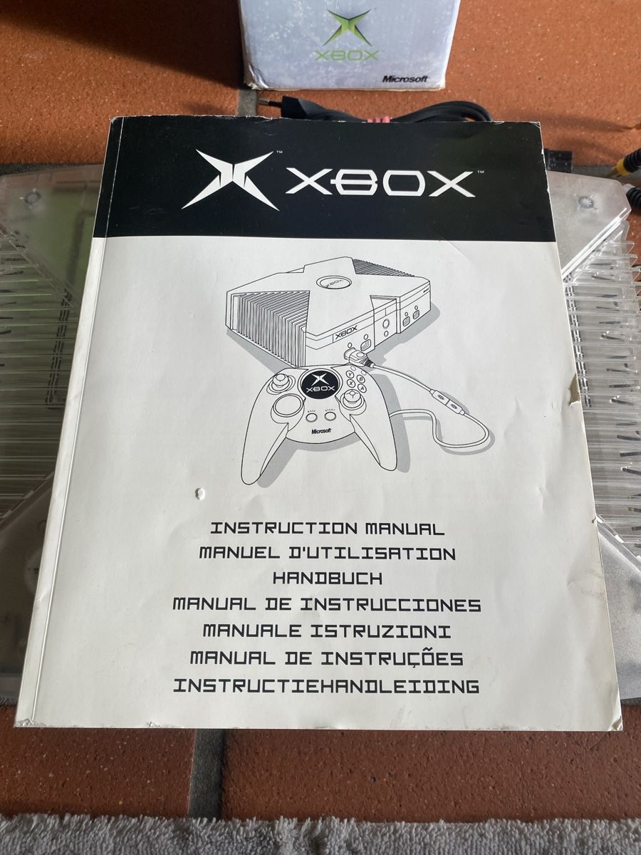 Microsoft Console: X Box Crystal Microsoft – Usato da Kerzers venduto da ai1_52j5 7
