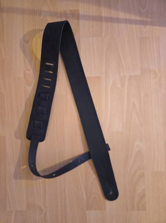 Musikinstrumente: Sangle de guitare Richter Raw II – Gebraucht aus Avry-sur-Matran von Berlingo1 1