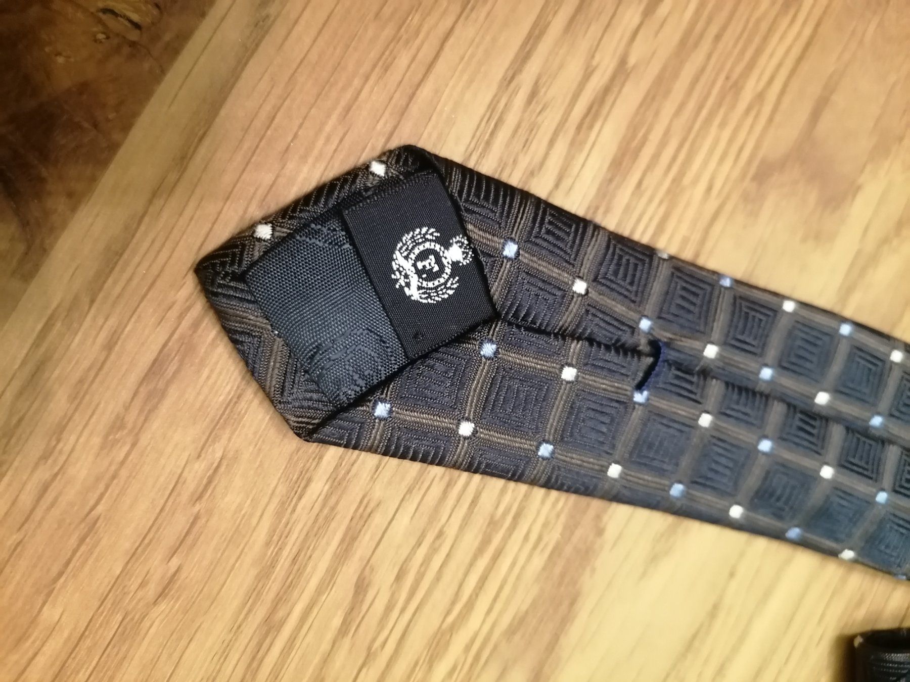Cravatte: Faconnable Krawatte 100% Seide - Nr.250 – Usato da Basel venduto da vintagecollector 3