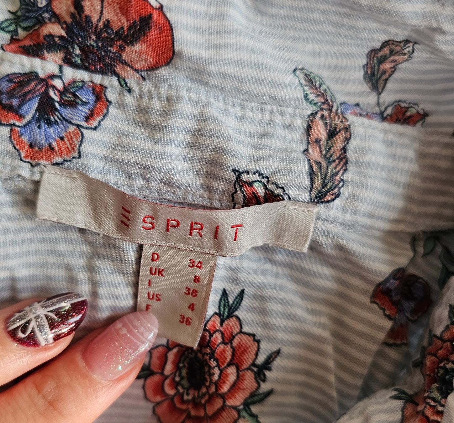 Esprit Camicette: Esprit Bluse Gr. 34 neuw. Streifen & Blumen – Usato da Füllinsdorf venduto da Sunnebliemli7 3