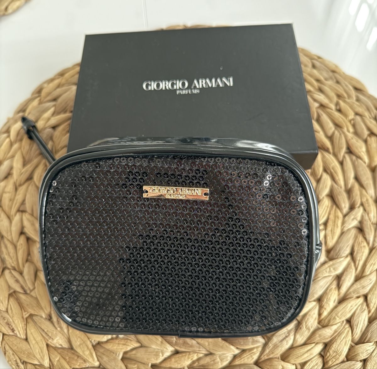 Custodie per cosmetici: Giorgio Armani Kosmetiktasche NEU – Nuovo e nell'imballaggio originale da Glattfelden venduto da ilamas 3
