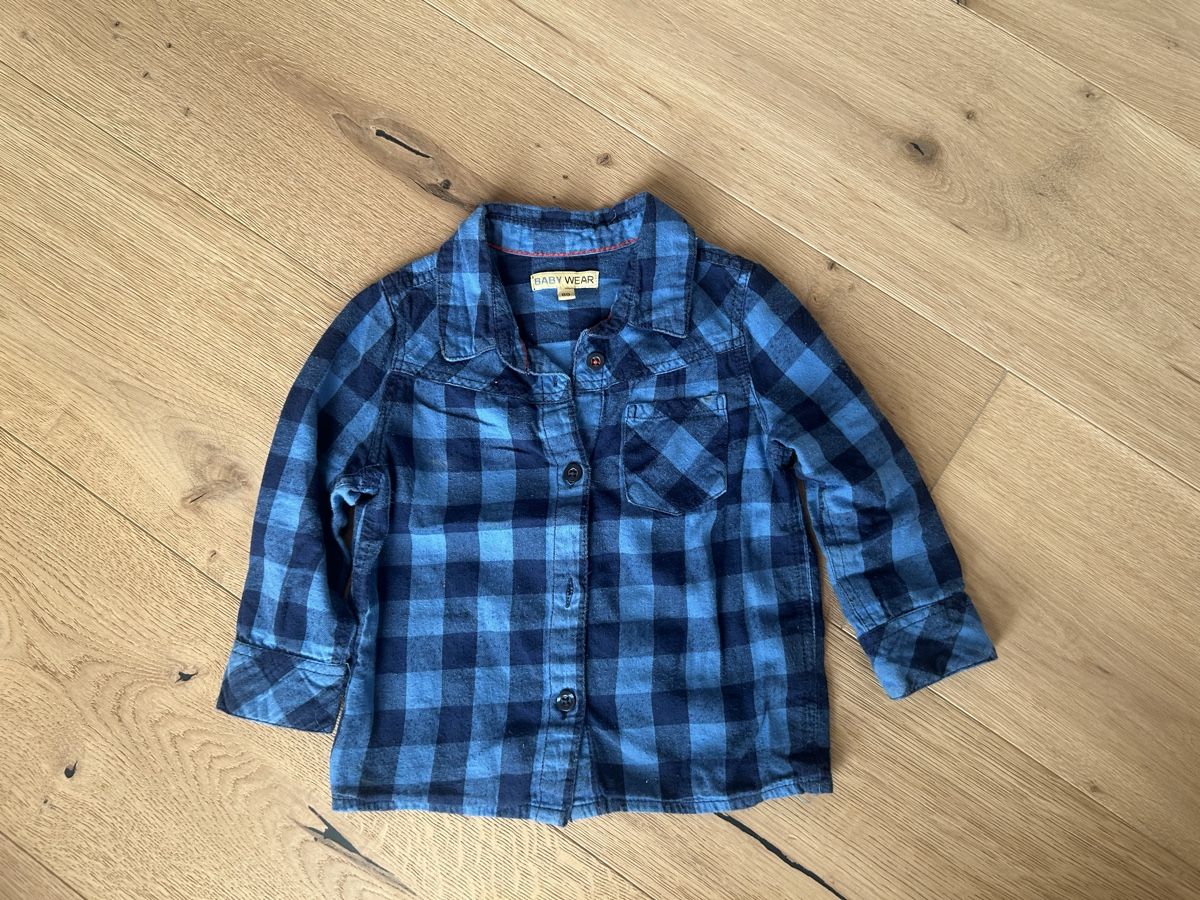 Camicie, Top & T-shirt: Hemd Gr. 80 – Usato da Oberneunforn venduto da Jami1202