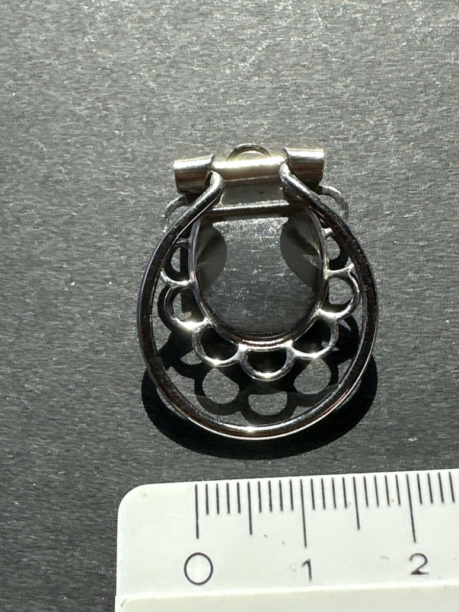 Spille & Fermagli: Schalclip silberfarben mit Perlmutt ovaler Stein – Usato da Berikon venduto da Rueegg4 1