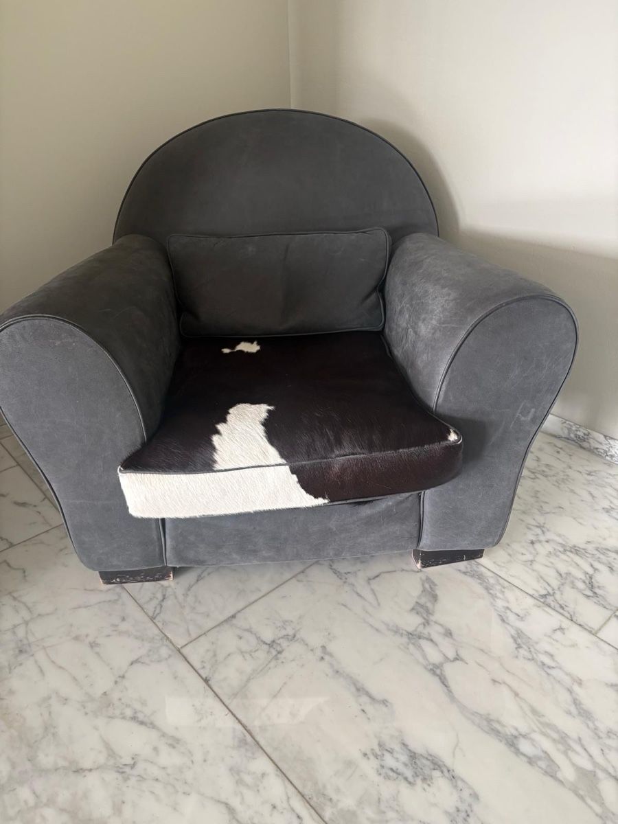 Poltrone: Sessel mit Kuhfell Sitzfläche  – Usato da Küsnacht ZH venduto da leo_77bd