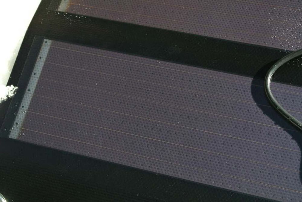 Dispositivi a energia solare: Chargeur solaire (USB) pliable (NEUF) – Nuovo e nell'imballaggio originale da La Neuveville venduto da Oxalis-Studios 5