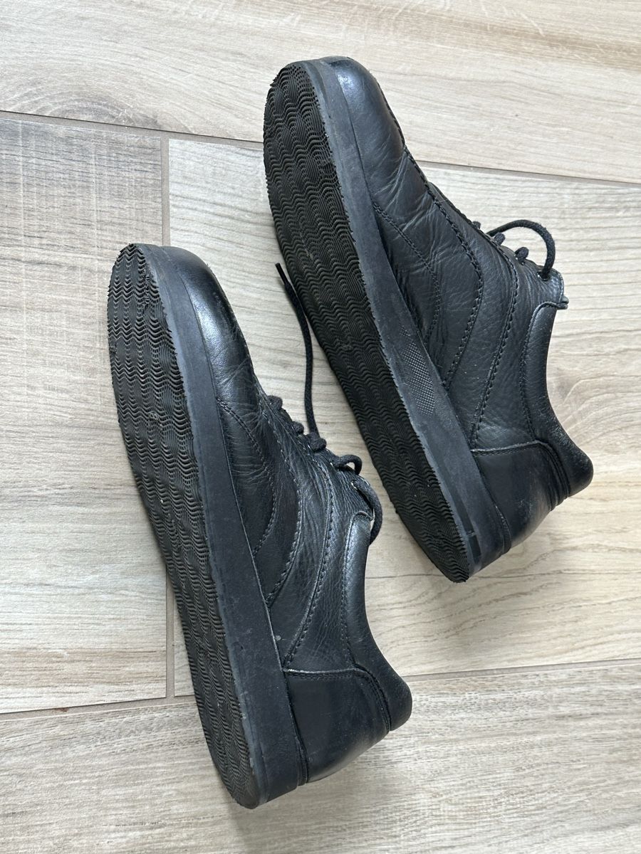 Vibram Herrenschuhe: Herrenschuhe, Gr42 -Marke Vibram – Gebraucht aus Bürglen UR von Amdeko 1