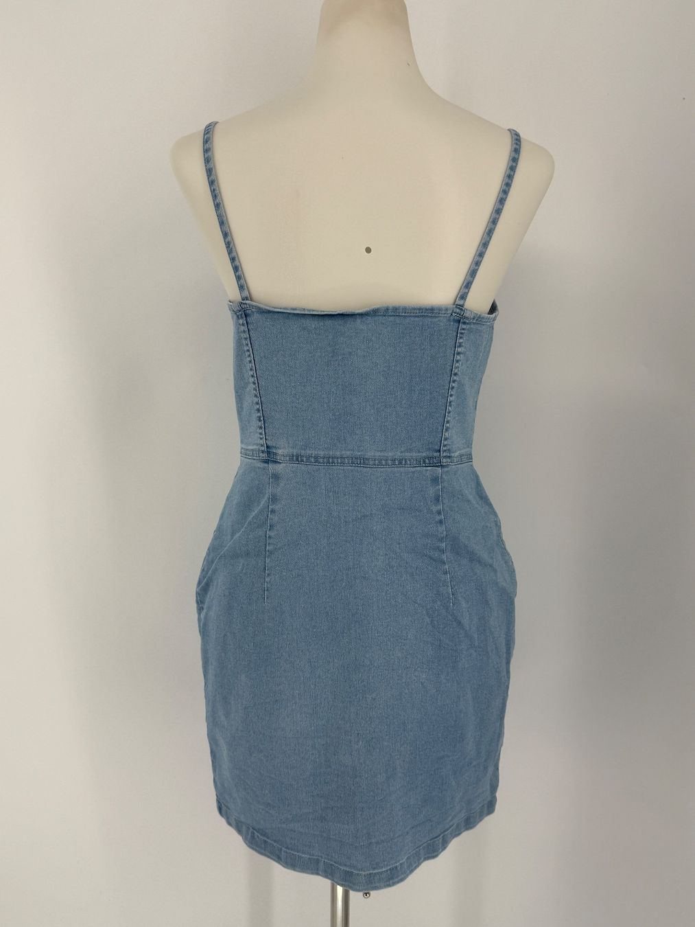 H&M Vestiti: Jeans Kleid Gr. 42 von H&M – Usato da Auenstein venduto da moin. 3