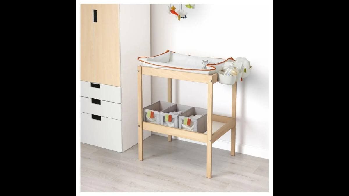 Ikea Wickeltisch & Zubehör: Wickeltisch Ikea und Kinderbett – Gebraucht aus Baden von MatildaBaier