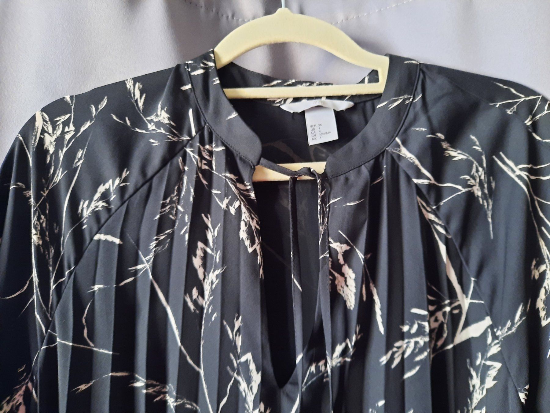 H&M Vestiti: Damen Kleid Gr.36 – Nuovo (secondo la descrizione) da Buchs SG venduto da miska01 5
