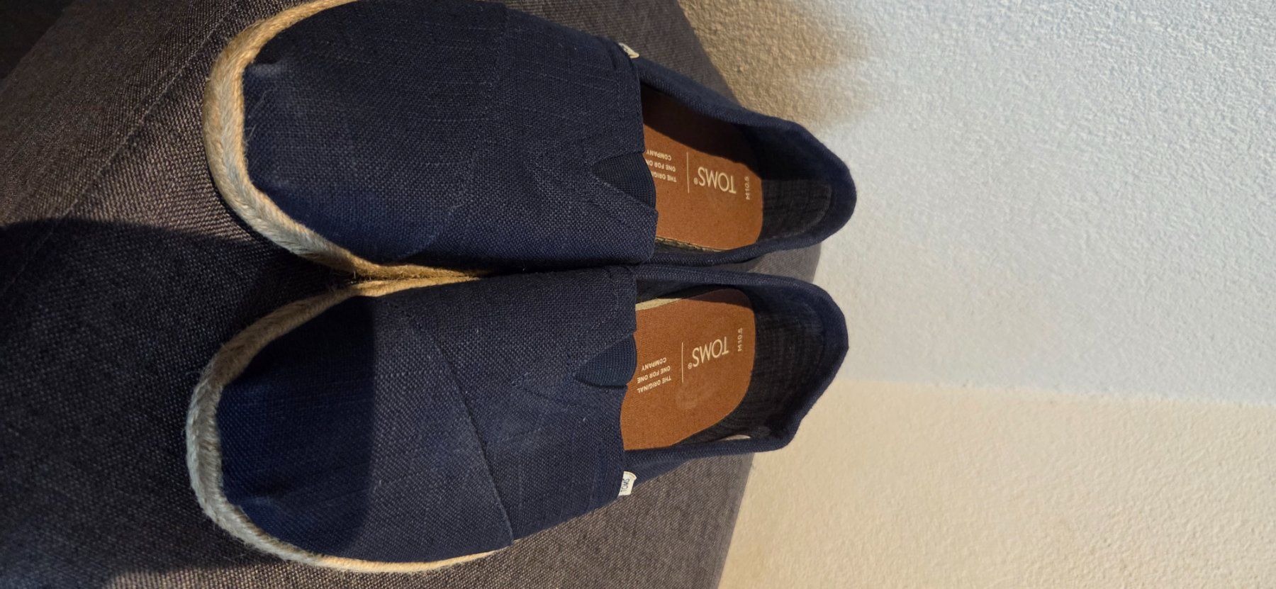 Scarpe da uomo: ZZZ: Stoffschuh Grösse 43.5 – Nuovo (secondo la descrizione) da Bremgarten b. Bern venduto da Marge7979 1