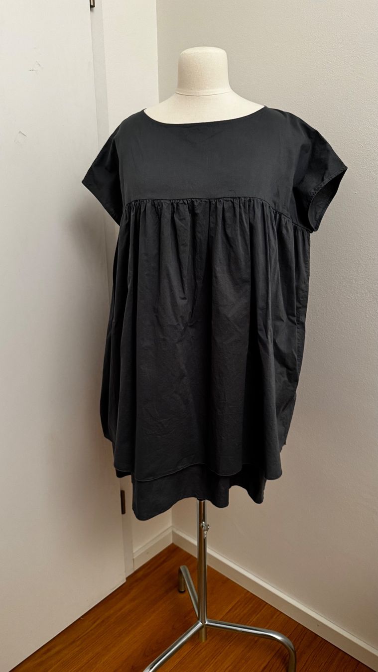 Vestiti: Kleid – Nuovo (secondo la descrizione) da Mörschwil venduto da Mirka019 3