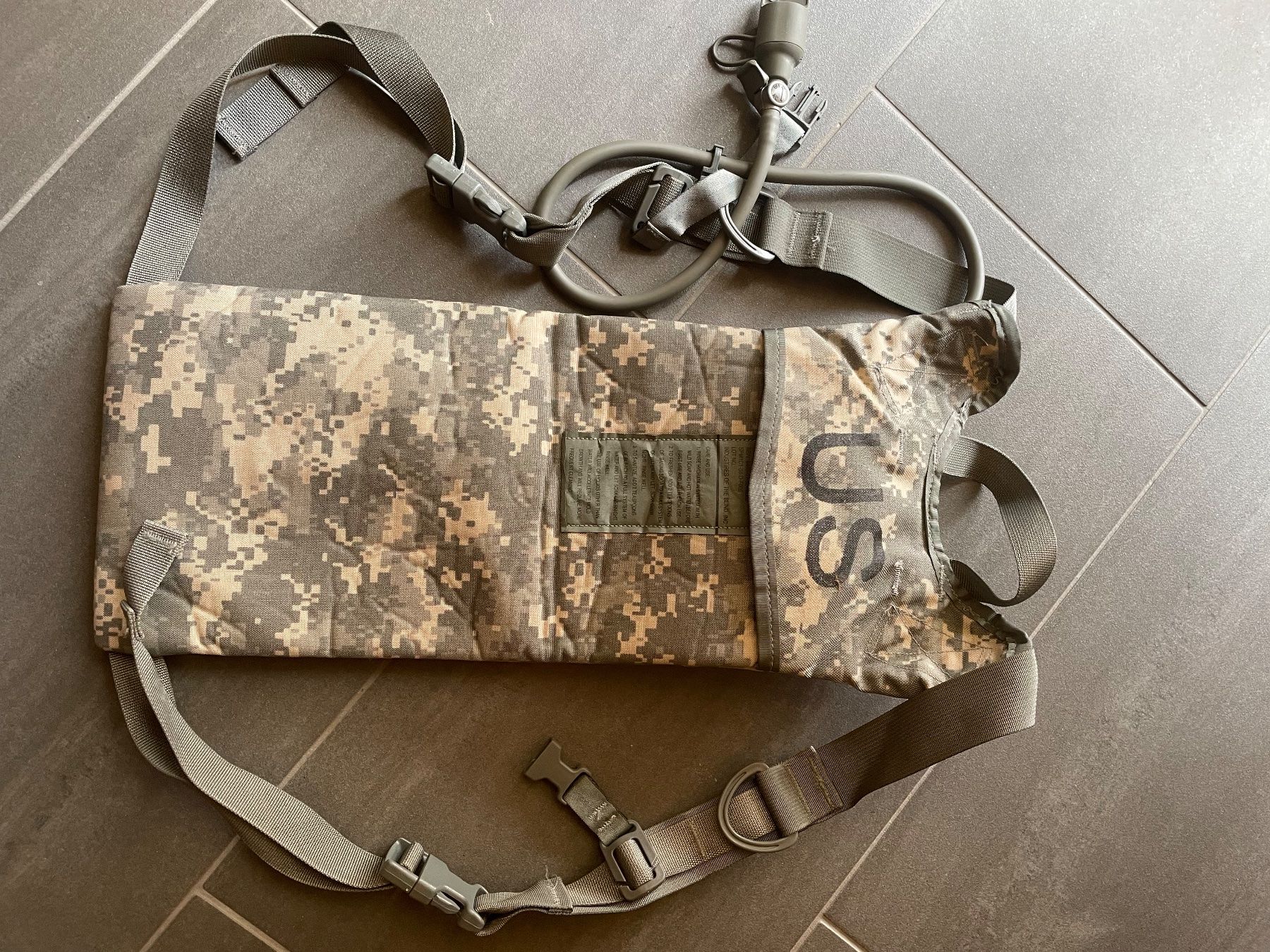US Army Uniformen: Sac d’hydratation/ Camelback us army – Gebraucht aus Oberbütschel von Woodie2005 1