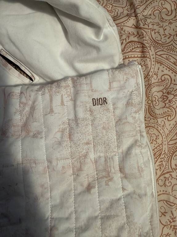 Sacchi a pelo: Nido D'angelo DIOR – Usato da Gentilino venduto da cas_jtt9 3