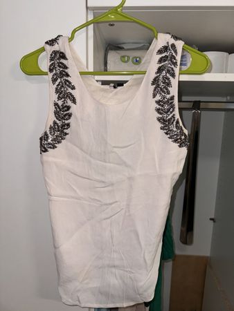 Top blanc à strass