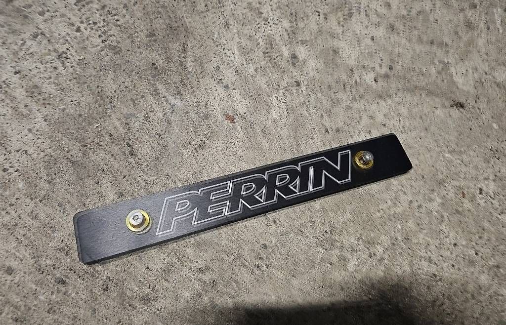 Tutti pezzi di ricambio auto: PERRIN Nummernschild Abdeckungen vorne subaru  – Usato da Menzberg venduto da -crazypit-
