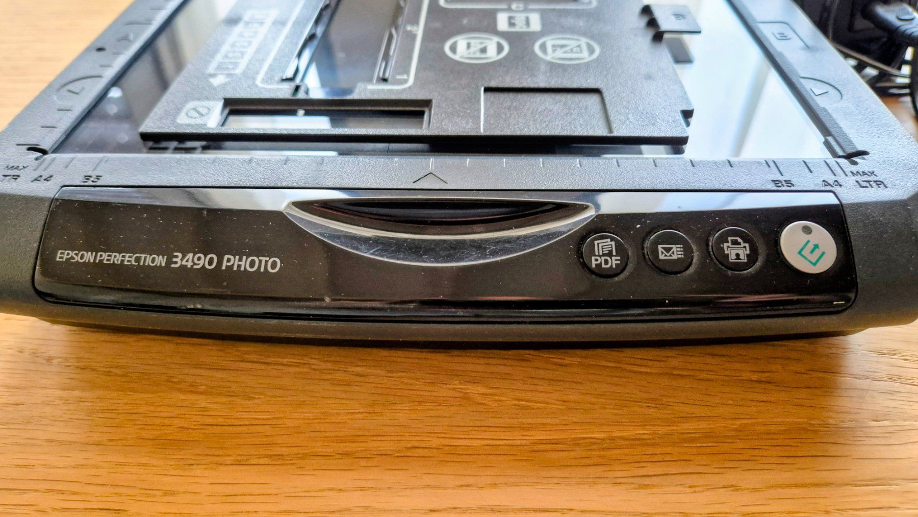 Epson Scanner: Scanner Epson Perfection 3490. Prix à discuter. – Gebraucht aus La Chaux-de-Fonds von danydeneuch 1