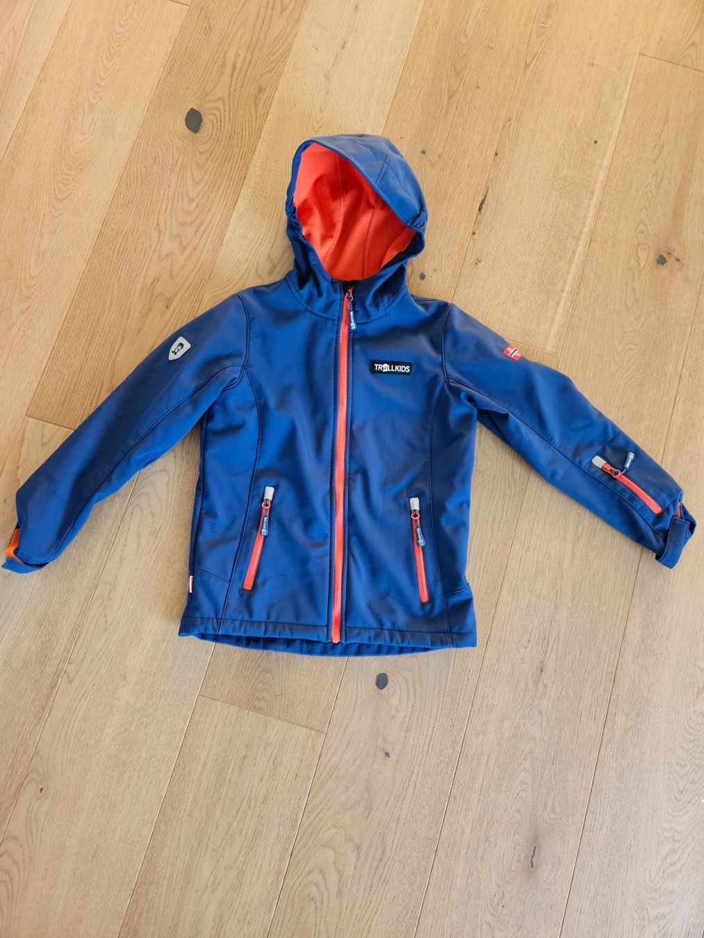 Trollkids Giacche & Cappotti: Softshell Jacke Trollkids Gr. 140 – Usato da Wettswil venduto da amazoner