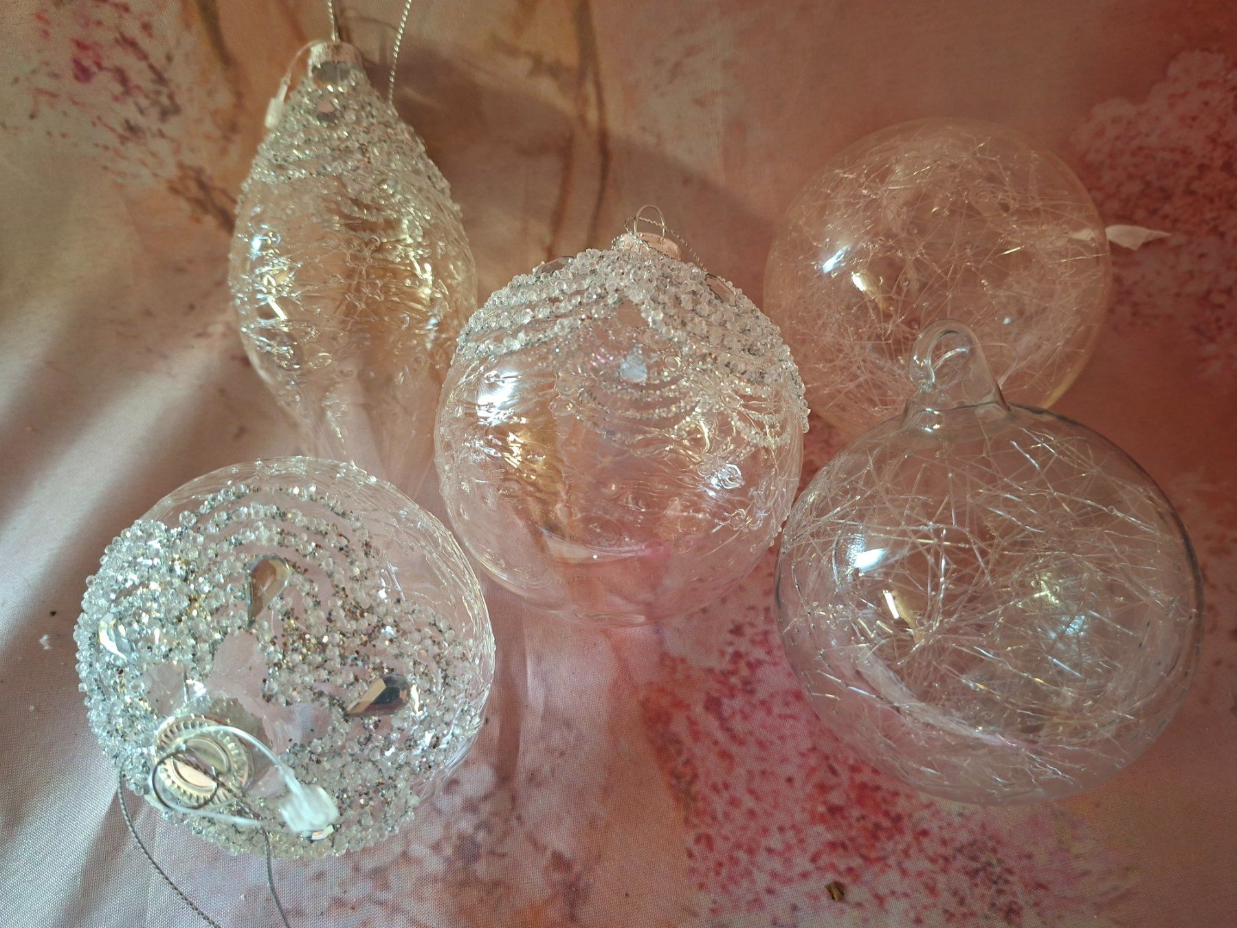 Toutes les décorations: neu: 5 Weihnachtskugeln Glas – Neuf avec emballage d'origine à Nassen par verrueckt