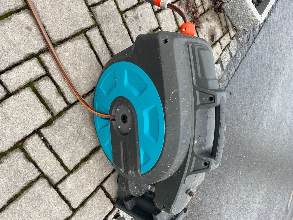 Gardena Schlauch mit automatischem Aufroller Kaufen auf Ricardo