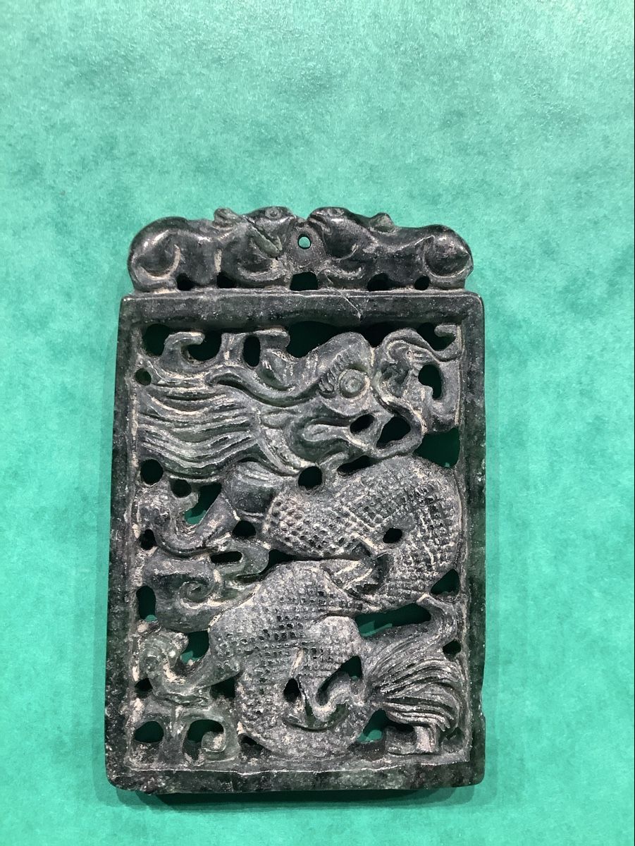 Ciondoli: Altes Jade Amulett – Usato da Zürich venduto da Albatros57