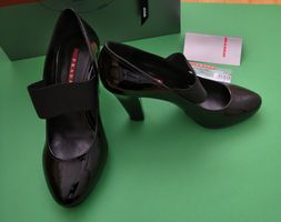 Prada Pumps Lackleder, Grösse 37, NEU