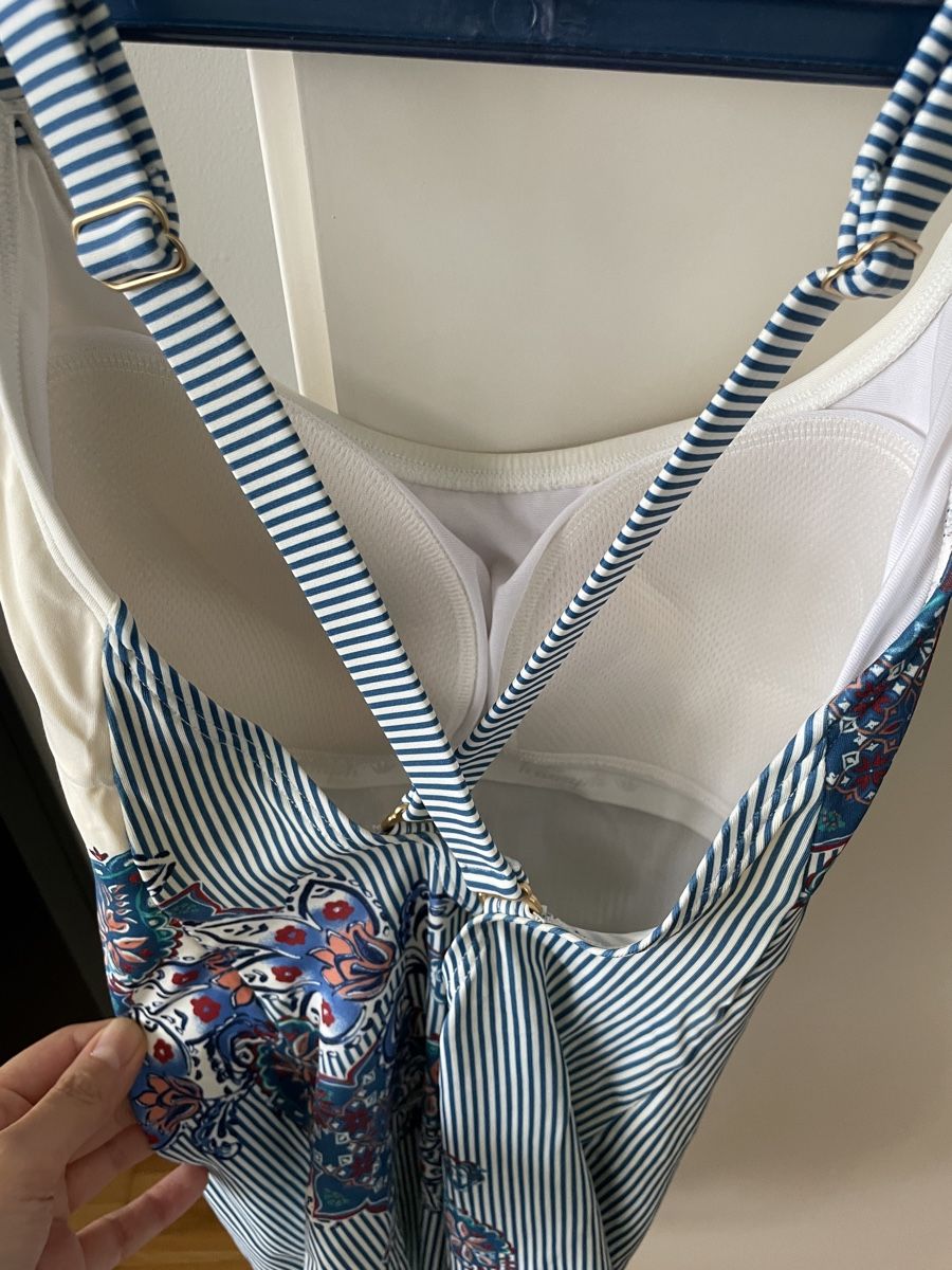 Triumph Costumi da bagno & Bikini: Triumph Swimsuit – Usato da Neuchatel venduto da shi_9fzw 1