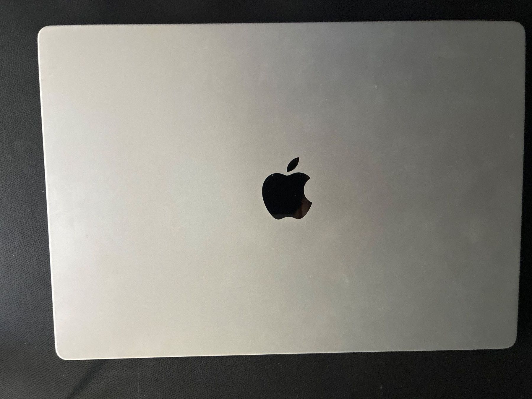 Apple Portables: MacBook Pro M1 Max 16" – D'occasion à Bern par doktormac 1